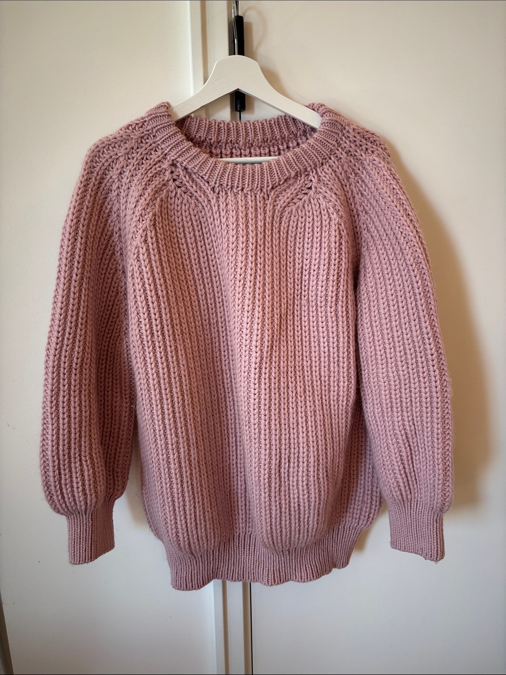 Mr Mitten’s Women's Crewneck Chunky Knit Sweater - Dusty Rose